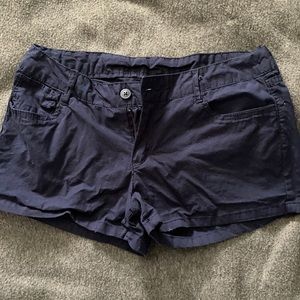 City Strats women’s shorts